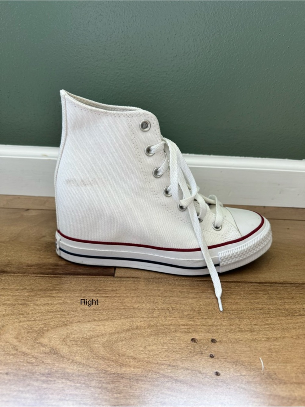 Converse Chuck Taylor All Star Classic Wedge Platform Sneaker - Size 8 - Picture 2 of 16